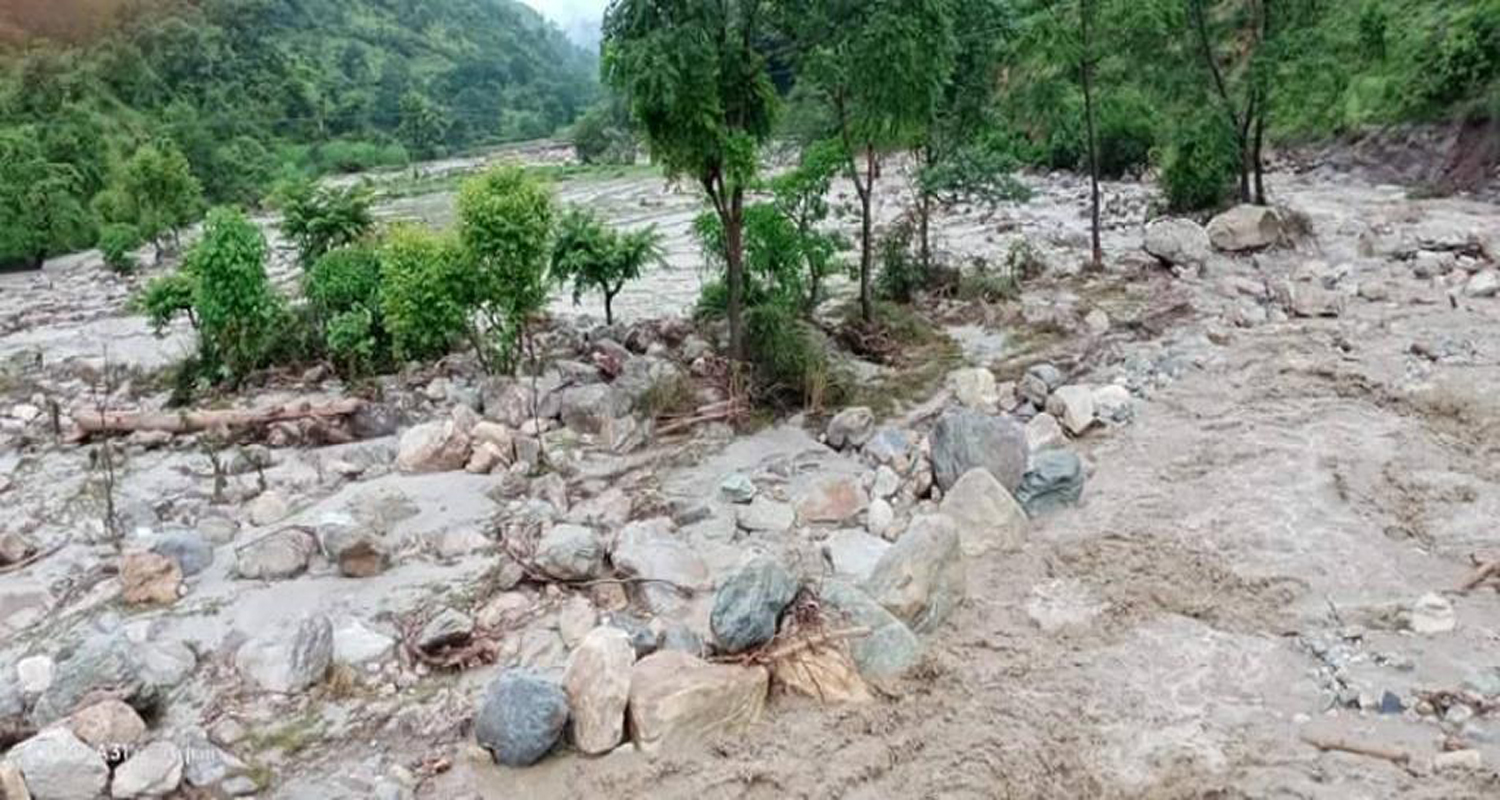 बैतडी सहित १९ जिल्लाका साना नदी तथा खोलामा बाढीको खतरा 